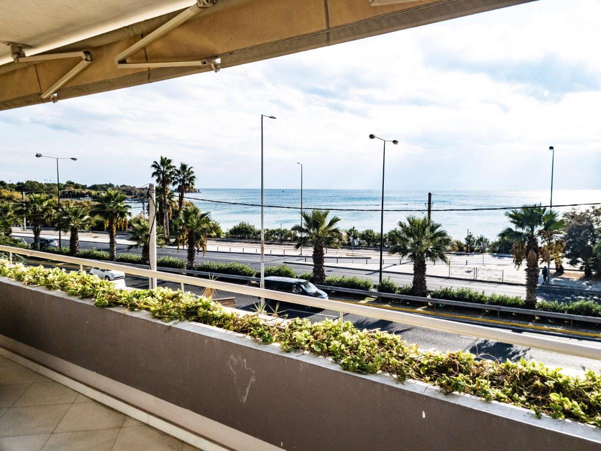1, Kotzia Str. & Poseidonos Avenue, Alimos Apartment *