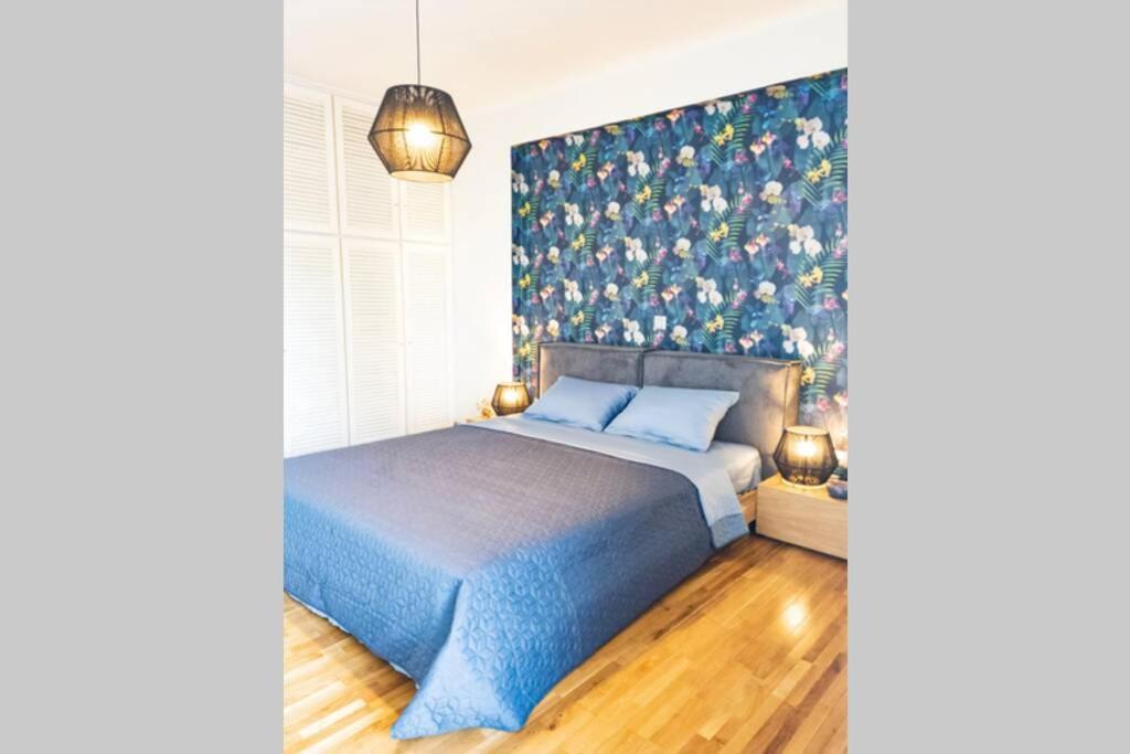 1, Kotzia Str. & Poseidonos Avenue, Alimos Appartamento