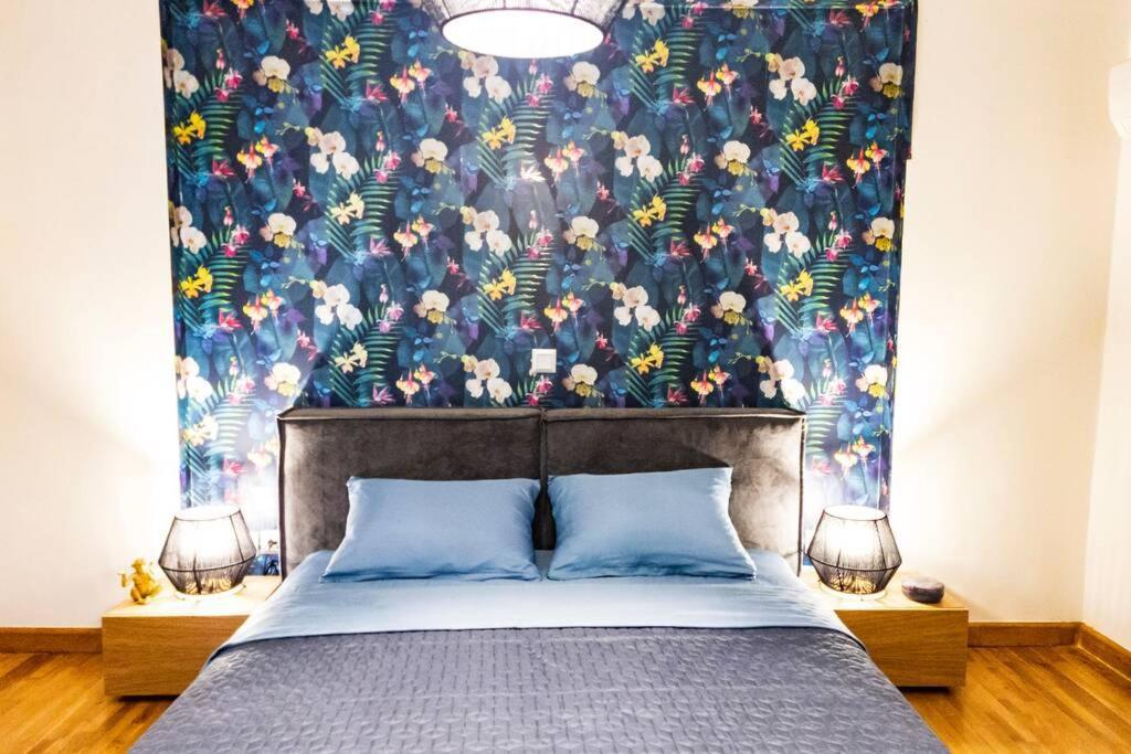 1, Kotzia Str. & Poseidonos Avenue, Alimos Apartment *