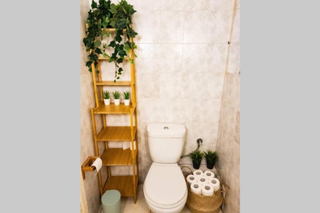 1, Kotzia Str. & Poseidonos Avenue, Alimos